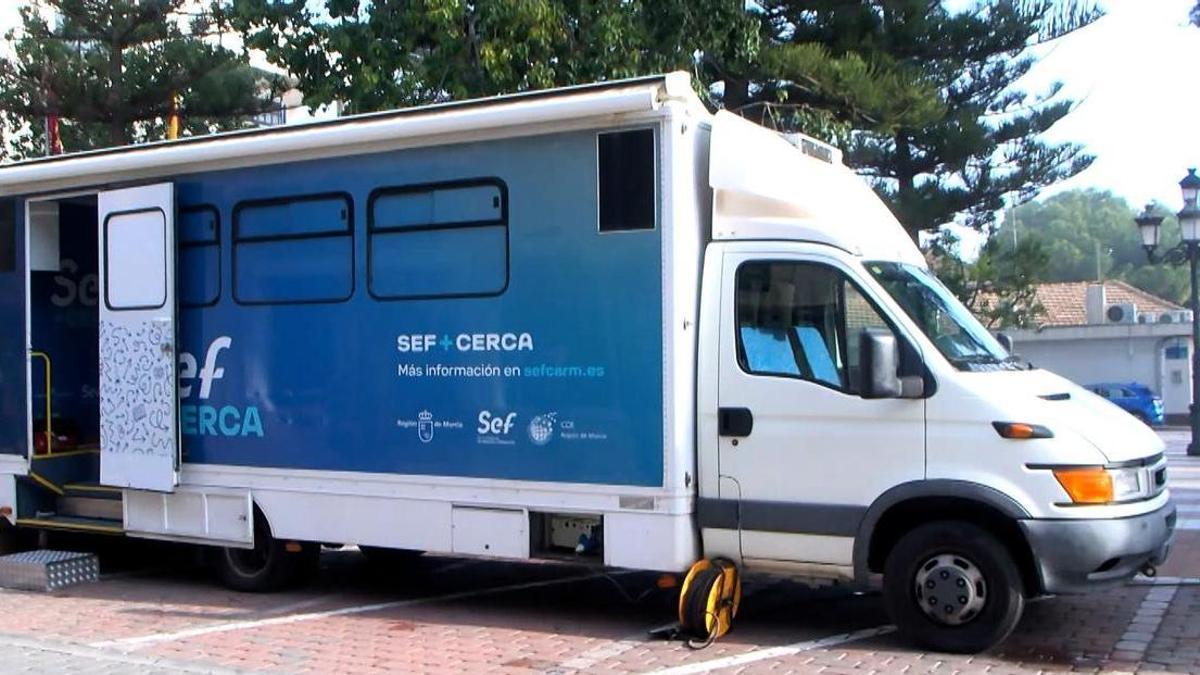 Oficina móvil de ‘SEF+Cerca’.