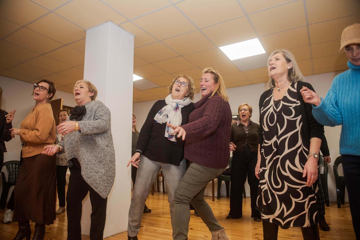 Las comparsas de A Coruña calientan motores para el Carnaval 2026