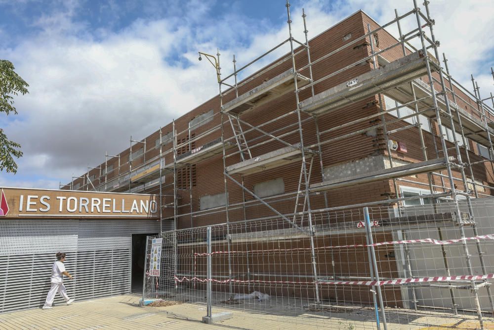 Obras en el Instituto de Torrellano