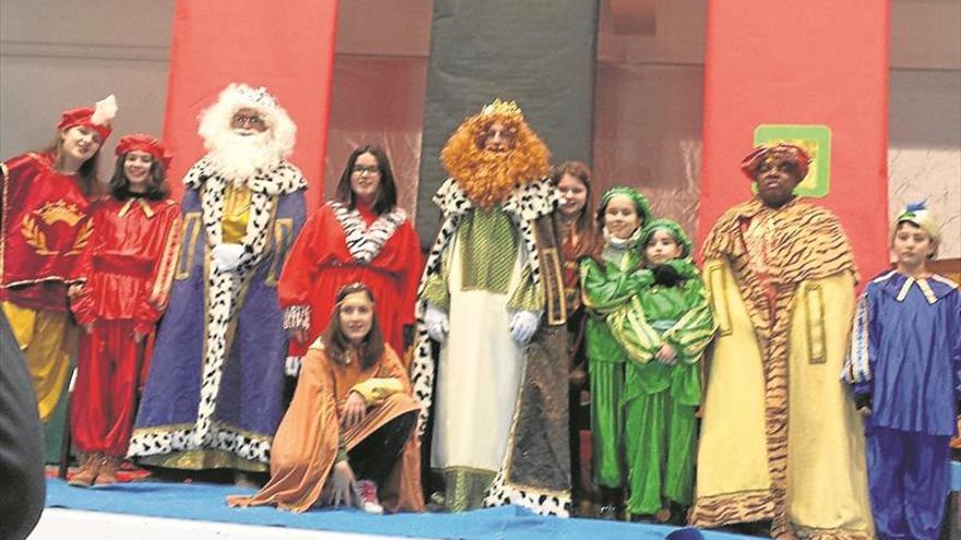 Los Reyes Magos visitan los municipios del Bajo Gállego