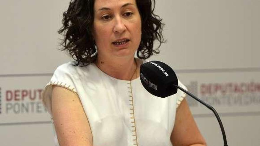 Eva Vilaverde, durante su comparecencia en la Diputación. // G. Santos