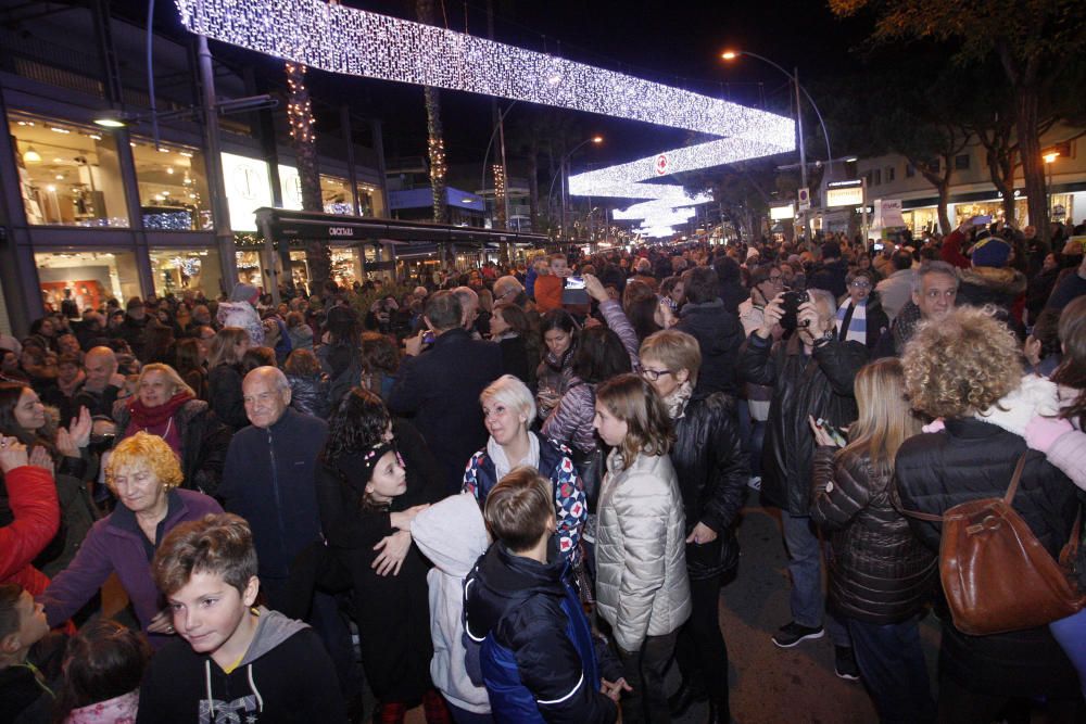 Encesa de llums de Nadal a Platja d'Aro amb els Pastorets Rock