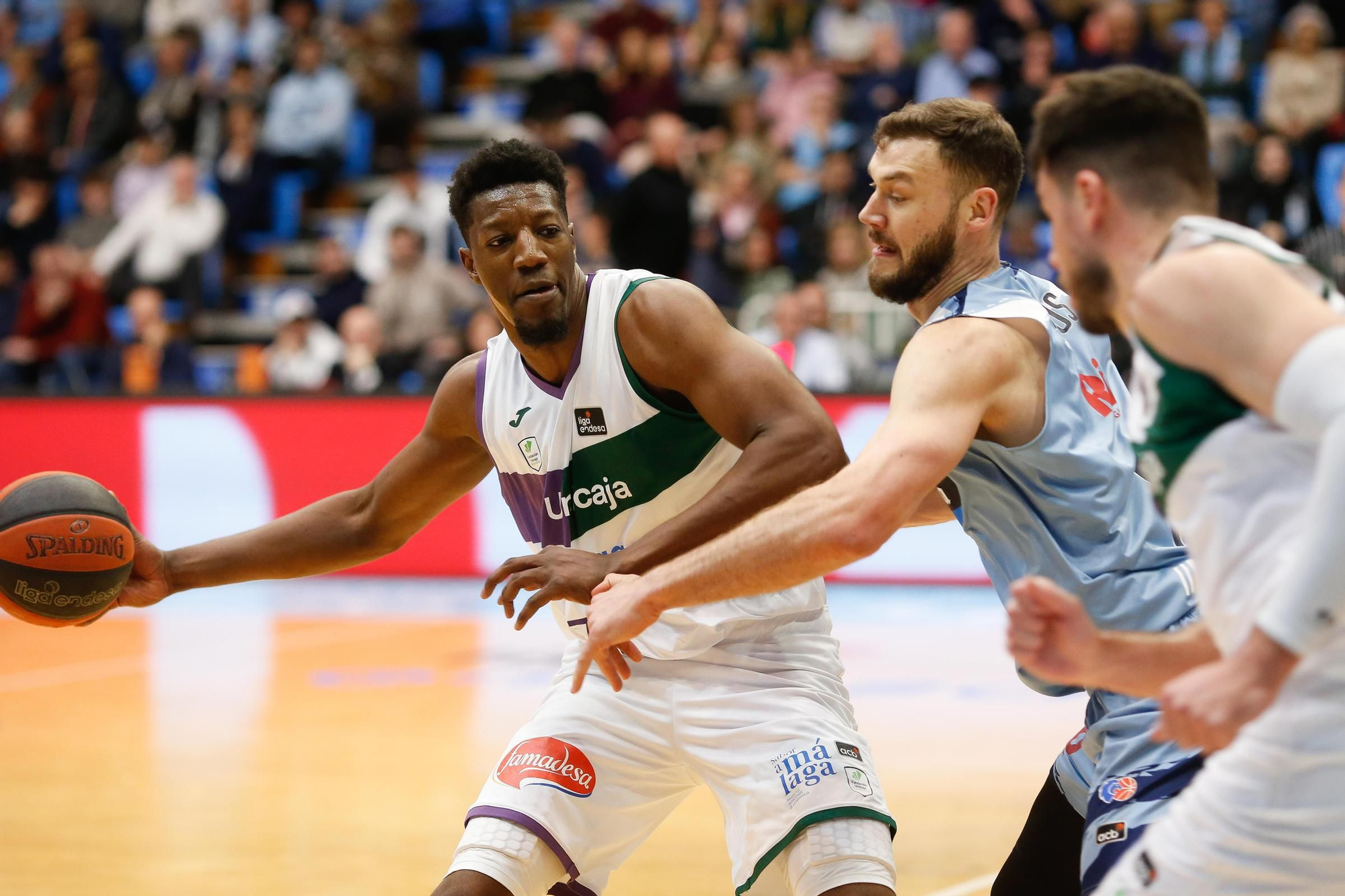 Liga Endesa: El Río Breogán - Unicaja CB, en imágenes