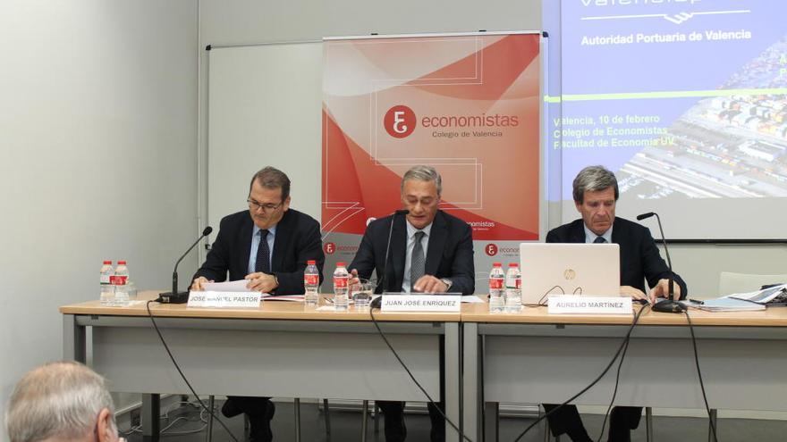 Aurelio Martínez, ayer, en la sesión del Colegio de Economistas de València