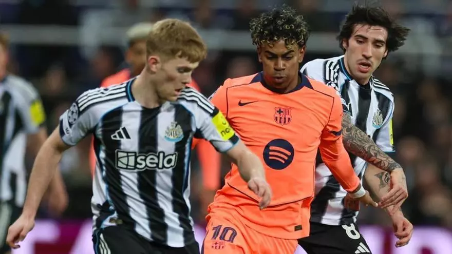 La joya que incomodó a Lamine: "Pasó de ser suplente al mejor lateral izquierdo de Inglaterra”