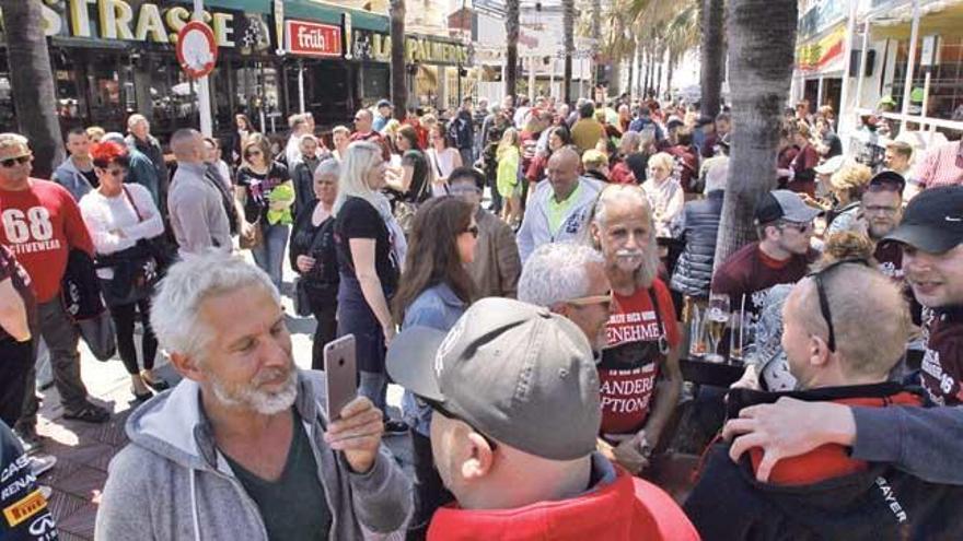 Fiesta de borrachera, este fin de semana en Platja de Palma.