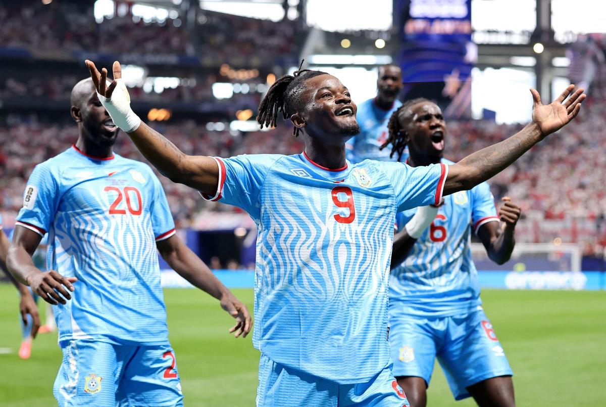 Cipenga celebra su gol contra Inglaterra.