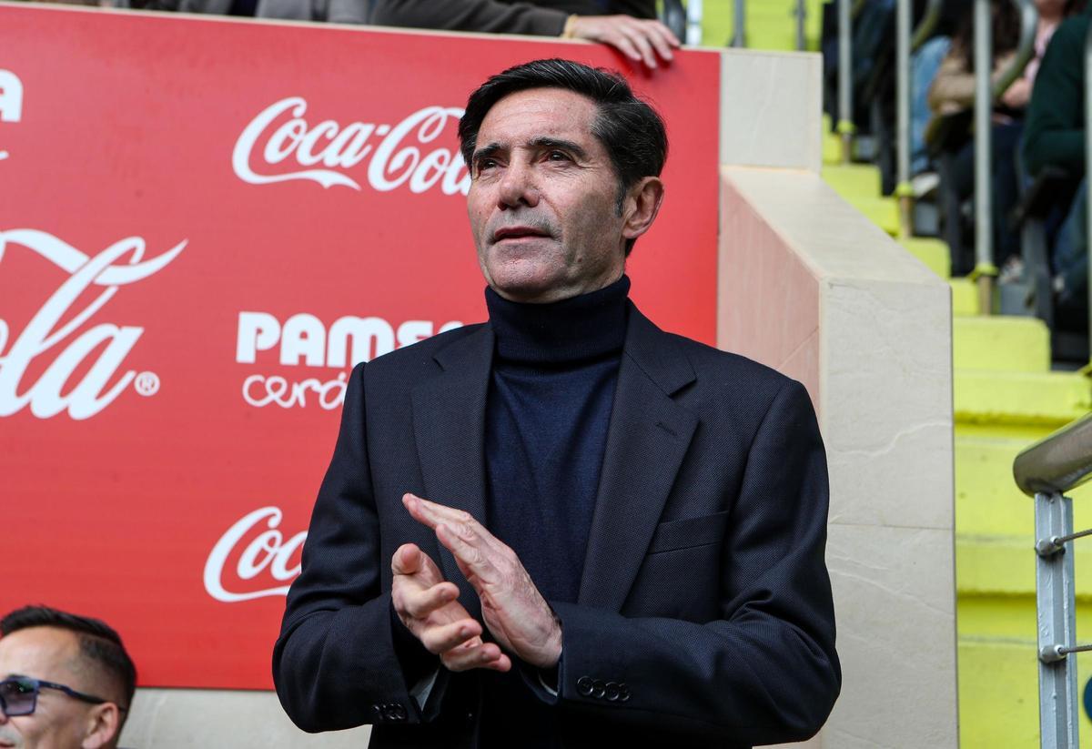 Marcelino García Toral, en el banquillo del Estadio de la Cerámica durante el Villarreal-Elche