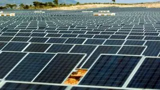 OHLA construirá y operará una planta fotovoltaica en Murcia de 200 MW por 70 millones de euros
