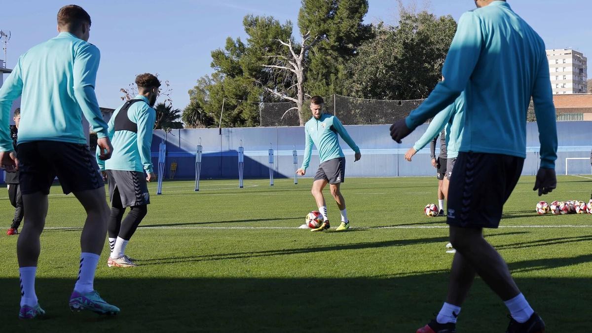 El Málaga CF buscará cerrar 2023 con victoria.