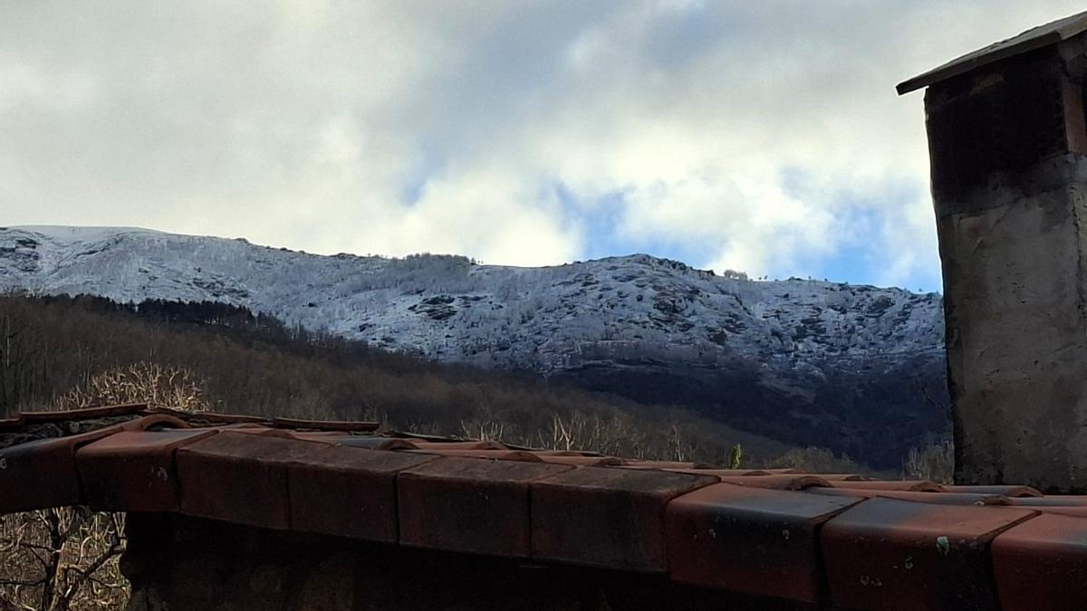 Fotogalería | La nieve cubre el norte de Extremadura