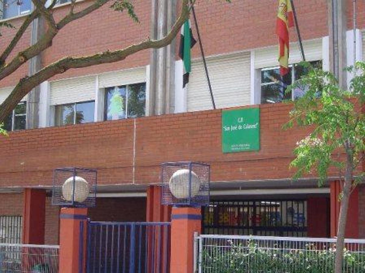 Fachada del colegio San José de Calasanz.