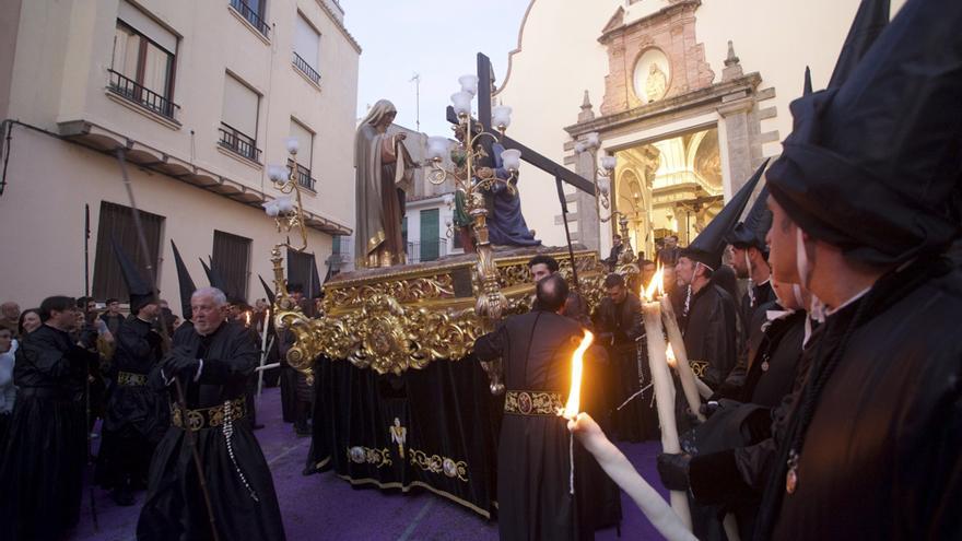 La Procesión de Viernes Santo de Sagunt en imágenes