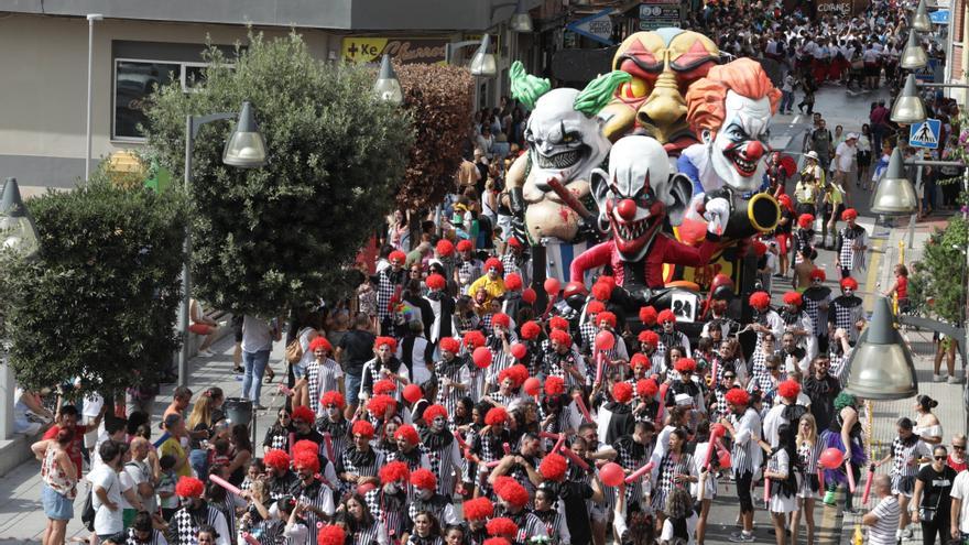 ¿Estuviste en el Descenso Folklórico del Nalón? Así fue la fiesta de Laviana, la más loca del verano en las Cuencas