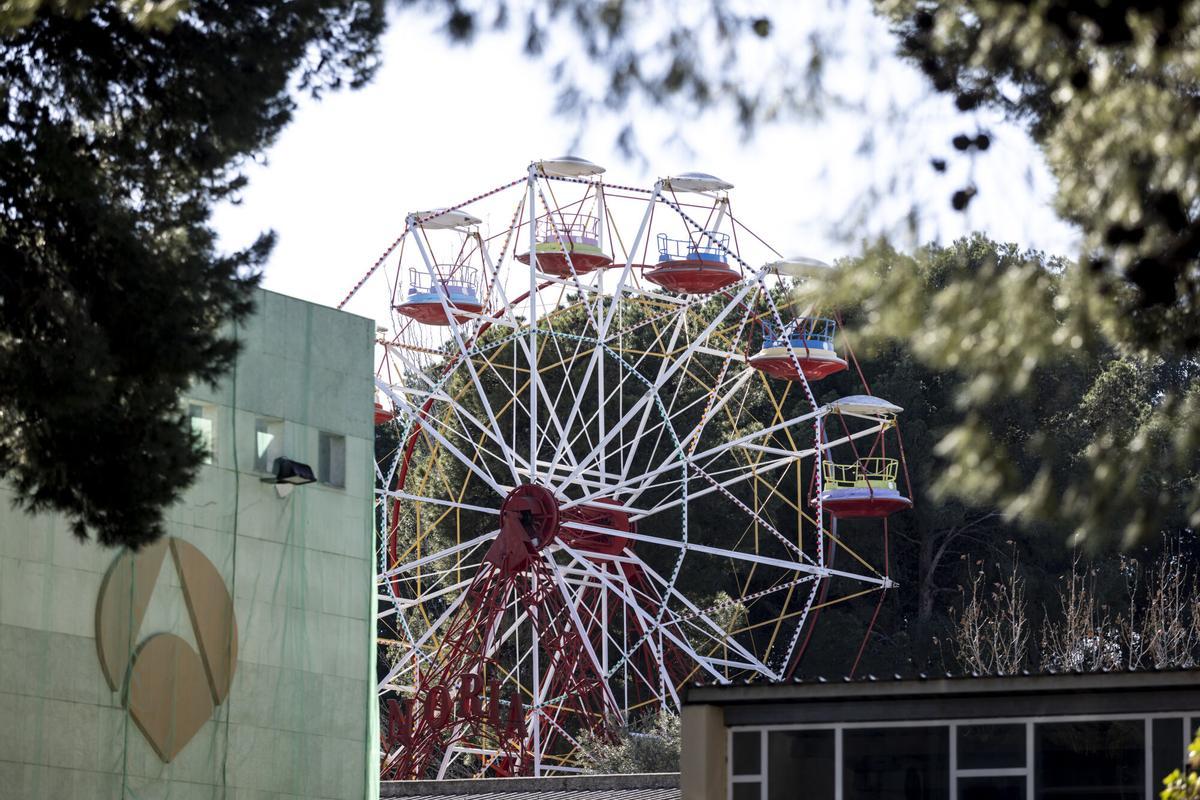 Noria del Parque de Atracciones de Zaragoza.