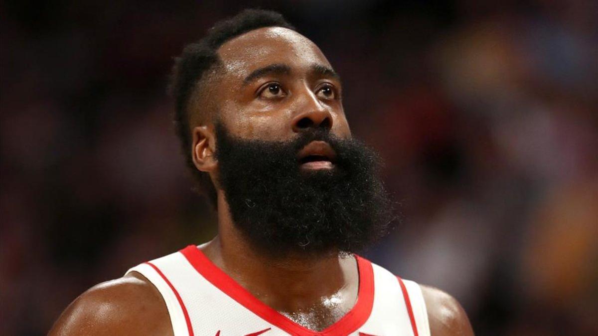 Harden se incorporó por fin a la concentración de Orlando