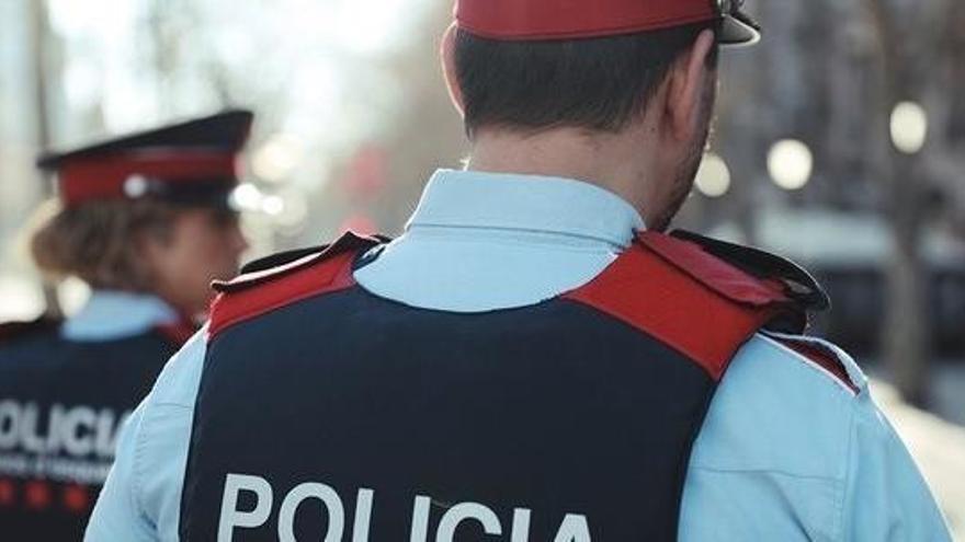 Muere una mujer en Barcelona durante un robo violento.