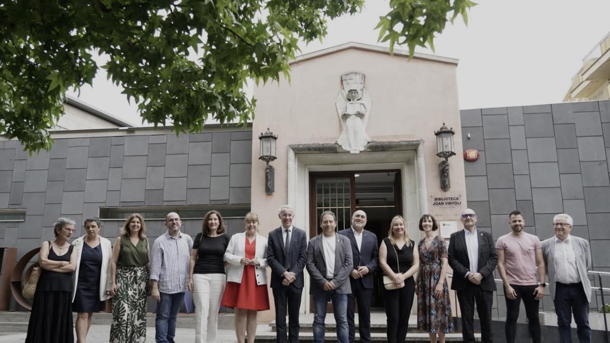 Homenatge pel centenari de la iblioteca Joan Vinyoli de Santa Coloma.