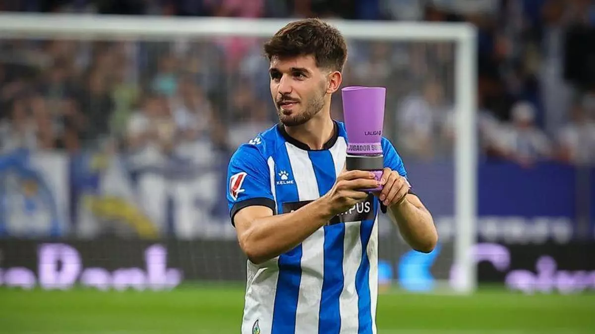 Contratiempo para el Espanyol: Javi Hernández abandona la concentración de España Sub-21