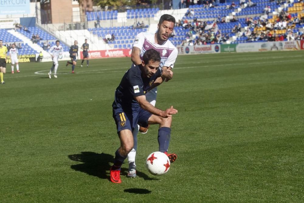 Partido entre el Ucam y el Jumilla