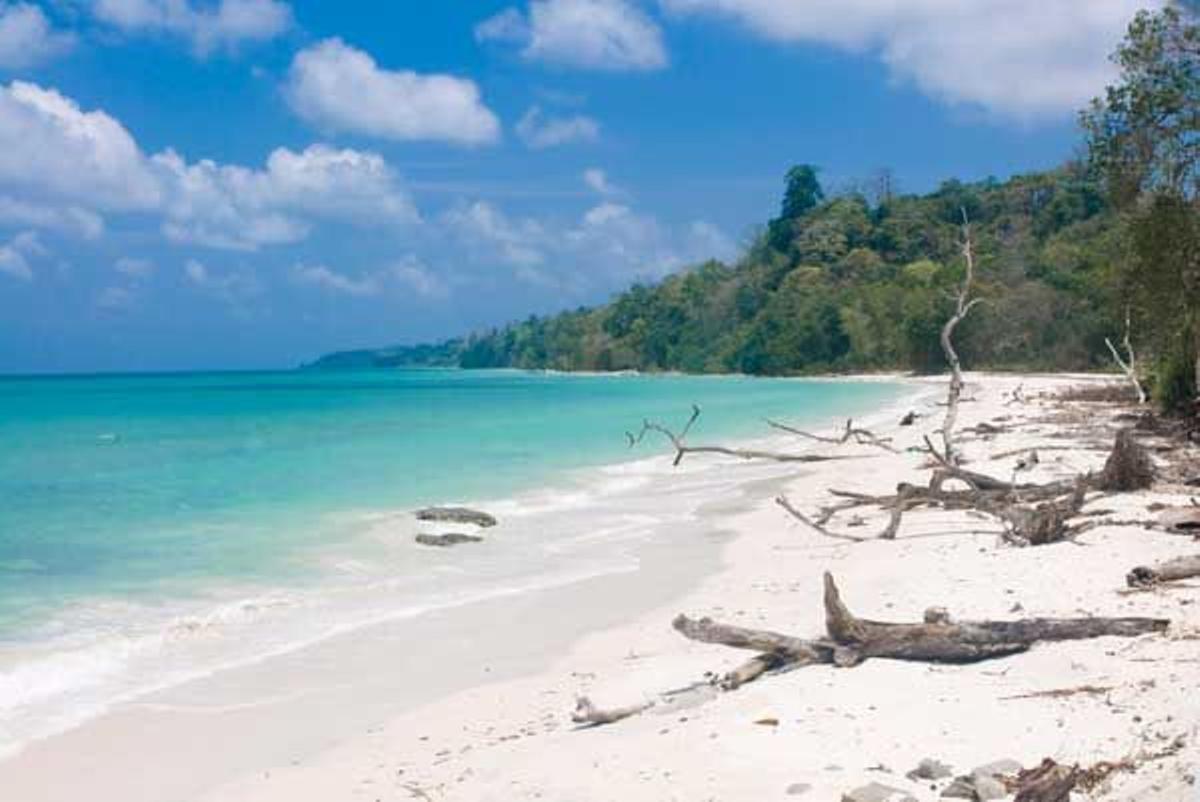 Playa de agua turquesa en la isla de Havelock.