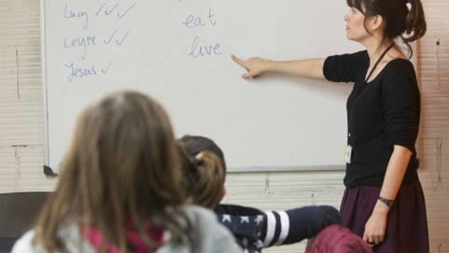 Clase de inglés en una de las academias de Alicante.