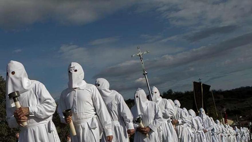 Procesión del Viernes Santo en Bercianos de Aliste.