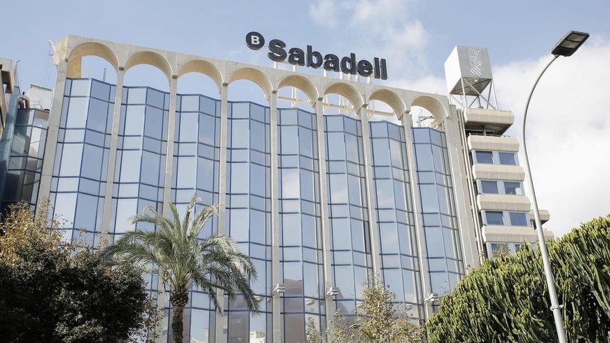 Antecedentes de la fusión del Sabadell: El primer intento coincidió con la pandemia y la absorción de Bankia por CaixaBank
