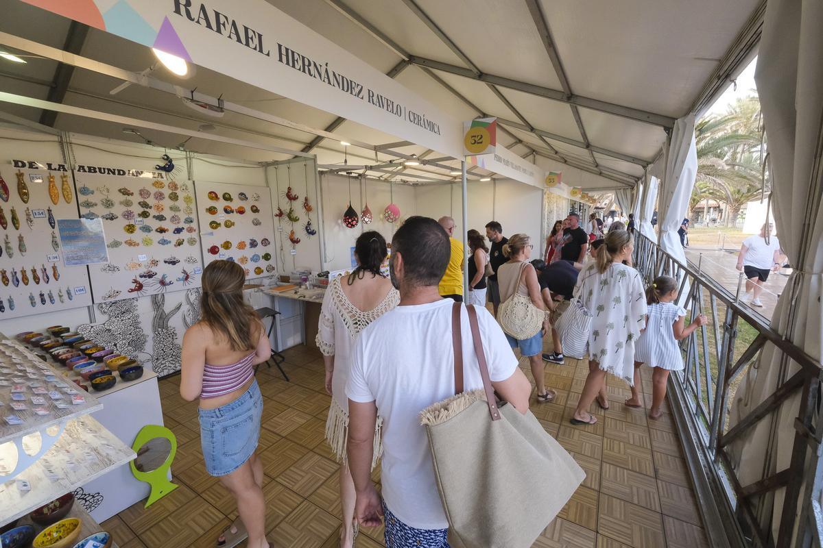 13-08-2024 SAN BARTOLOMÉ DE TIRAJANA. Feria de Artesanía del Faro de Maspalomas  | 13/08/2024 | Fotógrafo: Andrés Cruz