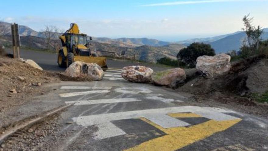 El territori planta cara a les pedres i al «no» de Macron a obrir la frontera