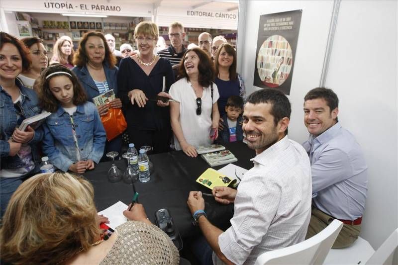 GALERÍA DE FOTOS / Arranca la Feria del Libro de Córdoba