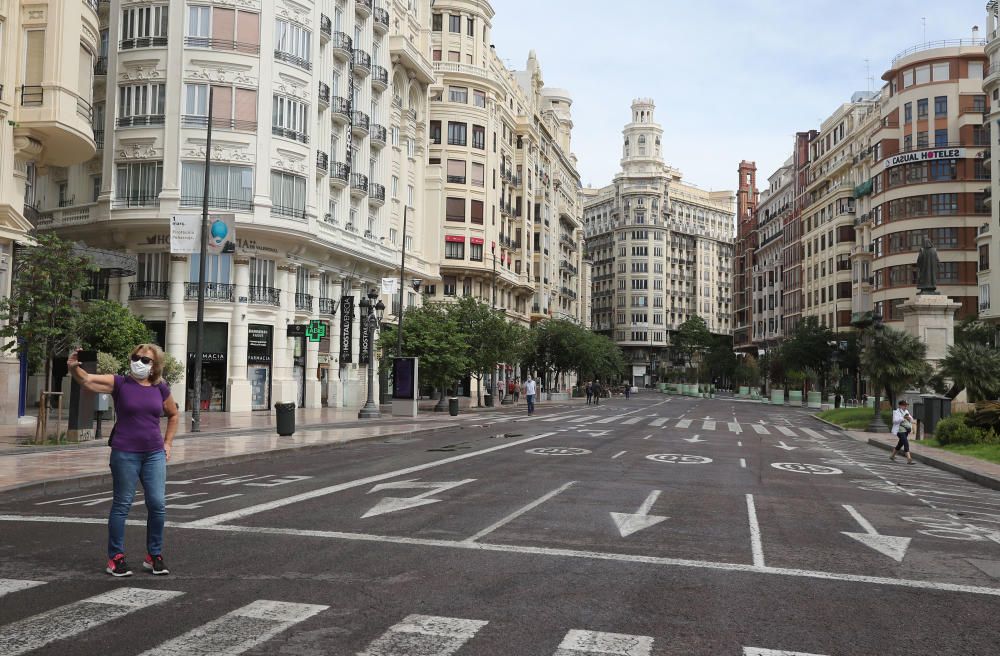 Primer fin de semana desde la peatonalización completa de la Plaza del Ayuntamiento.