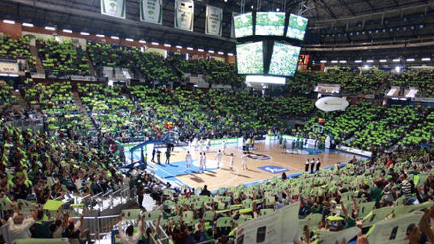 Imagen del Martín Carpena abarrotado en un partido de la pasada temporada.