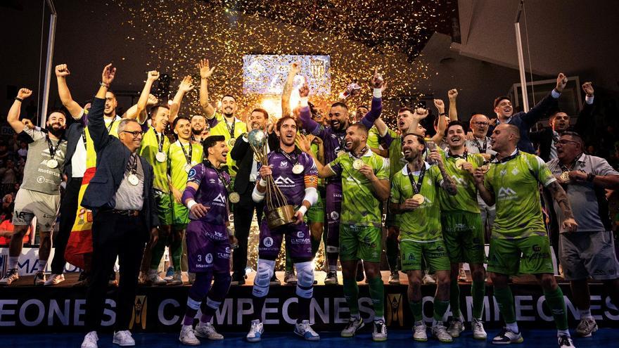 Carlos Barrón gana el tercer título seguido de la Copa Intercontinental con el Palma Futsal