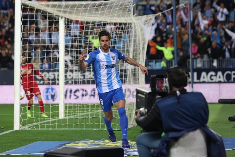 El Málaga se adelantó, perdonó y desapareció en una segunda mitad donde vio como el Osasuna remontaba para llevarse el choque