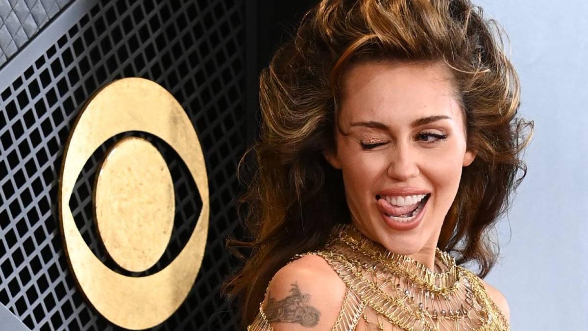 Miley Cyrus en los 'Grammy' 2024