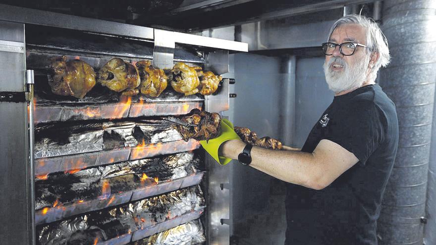 La comida para llevar se encarece mientras baja la clientela habitual