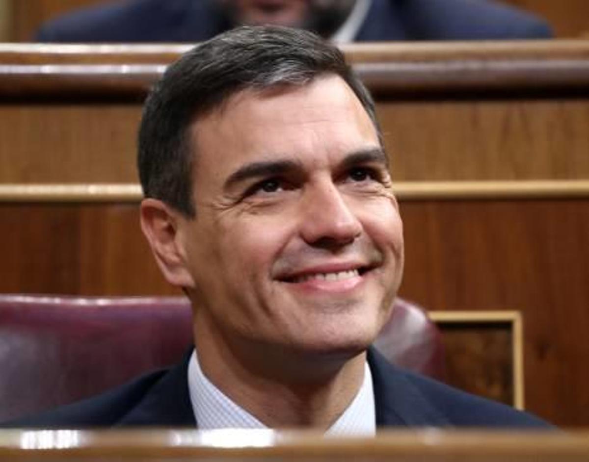 Sánchez forma un Govern amb majoria de dones i amb independents de prestigi