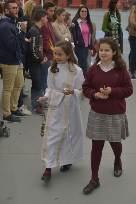 Procesión de los alumnos de Capuchinos