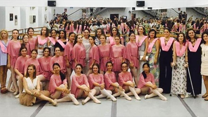 Las alumnas del conservatorio de danza de Cáceres podrán seguir formándose este año