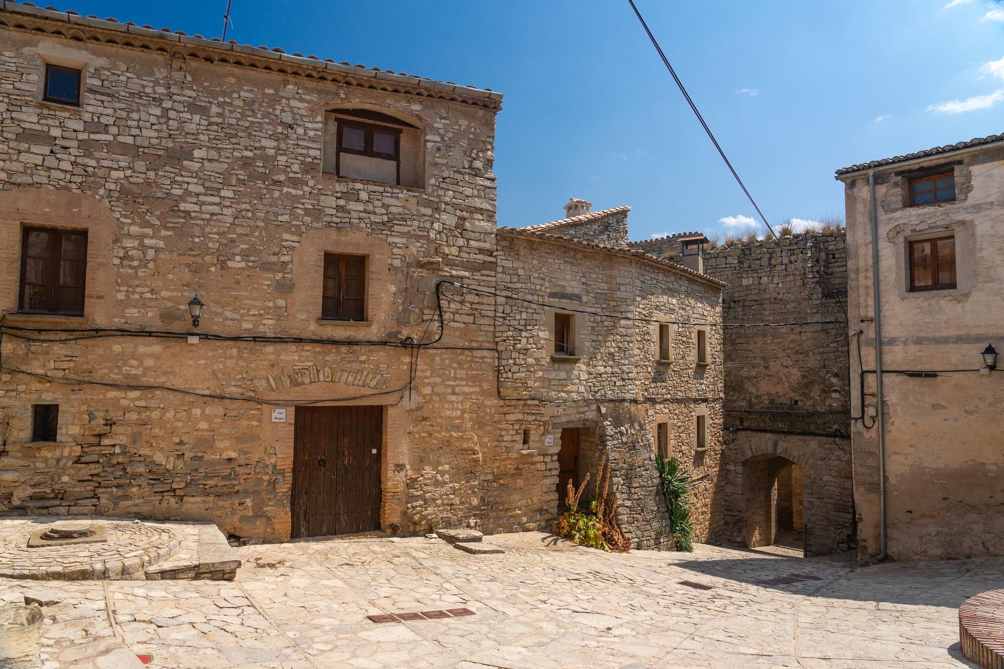 Las casas de piedra de Montfalcó Murallat