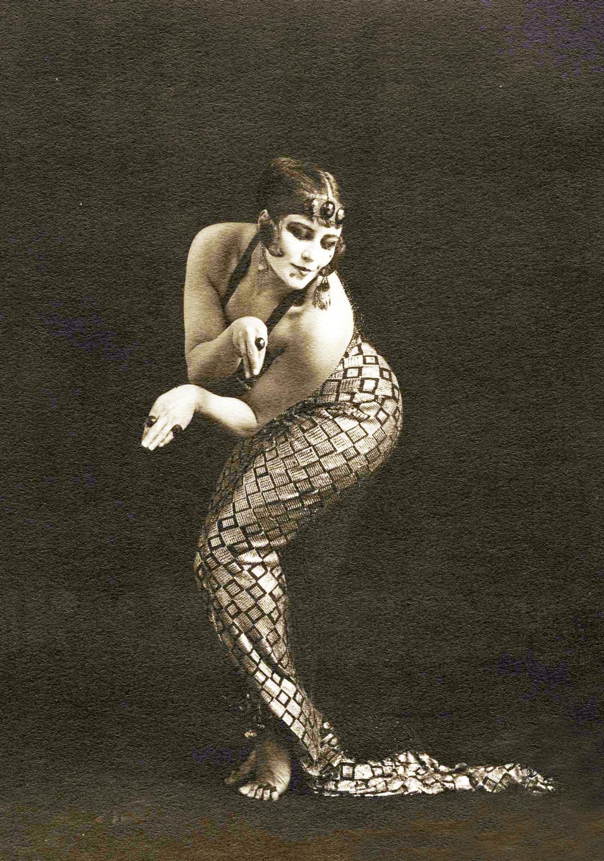 La bailarina Tórtola en un cartel de su espectáculo.