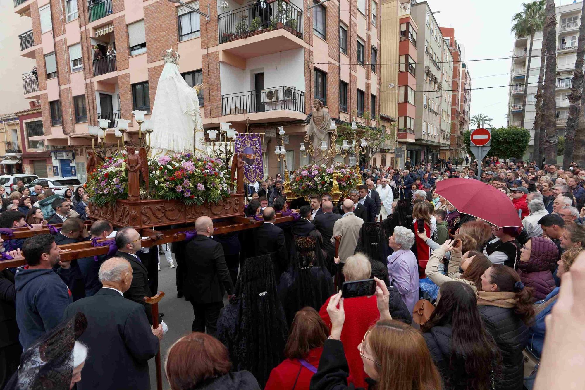 Las mejores imágenes de la Procesión del Encuentro en el Grao de Castellón