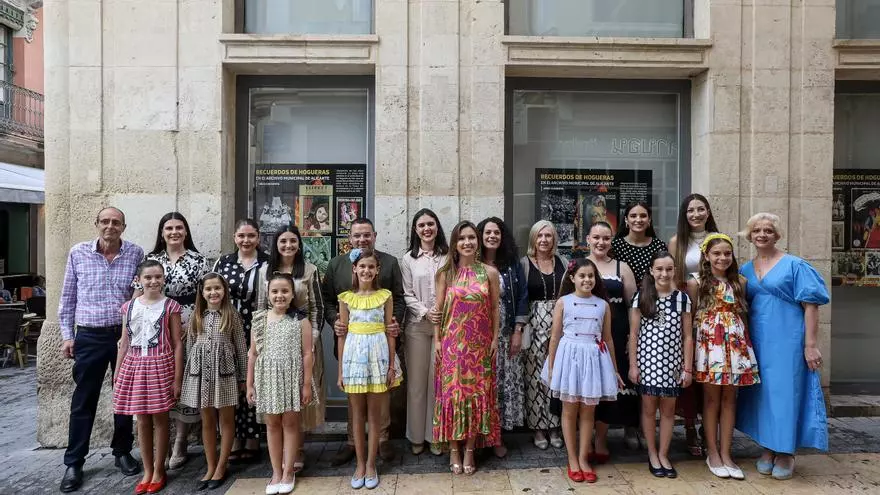 Inauguración de la exposición "El papel de las mujeres en las Hogueras"