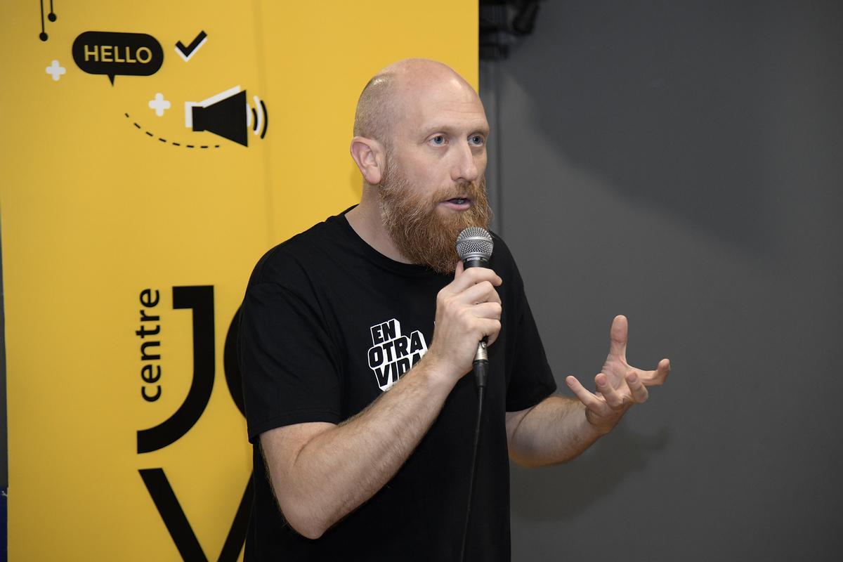 Alejandro Portaz, director del taller de cinema de Paiporta.