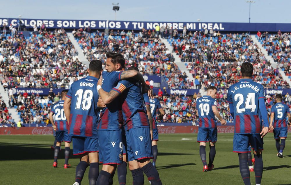 Las mejores fotos del Levante UD - Granada CF