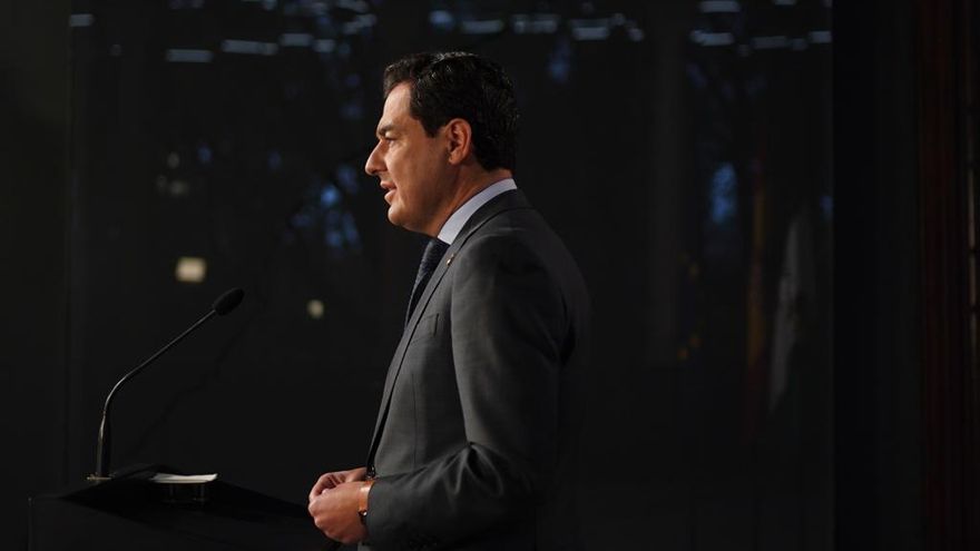 Juanma Moreno, durante la rueda de prensa.