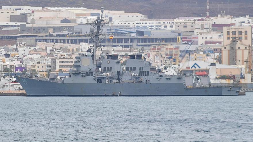 ¿Qué hace un destructor estadounidense en el Puerto de Las Palmas?