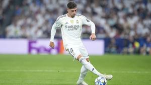 Federico Valverde of Real Madrid CF in action during the UEFA Champions League 2025/26 League Phase MD1 match between Real Madrid C.F. and Olympique de Marseille at Estadio Santiago Bernabeu on September 16, 2025 in Madrid, Spain. AFP7 16/09/2025 ONLY FOR USE IN SPAIN. Oscar J. Barroso / AFP7 / Europa Press;2025;SOCCER;SPAIN;SPORT;ZSOCCER;ZSPORT;Real Madrid C.F. v Olympique de Marseille - UEFA Champions League 2025/26 League Phase MD1;