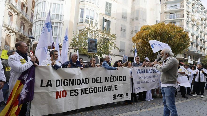 Los médicos de Baleares volverán a la huelga en octubre con paros indefinidos contra el nuevo estatuto marco